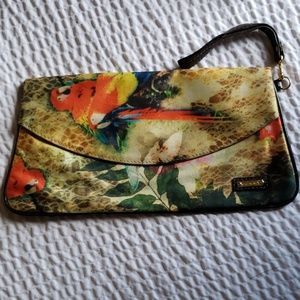 Munny Clutch Brazil Tropical